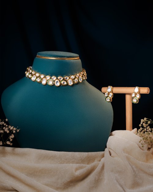 White Regal Kundan Choker Set - 20% OFF