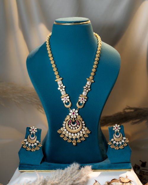 Golden Glow Kundan Long Set - 20% OFF